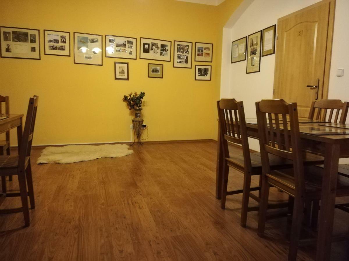 Pension U Kostela Cesky Brod Экстерьер фото