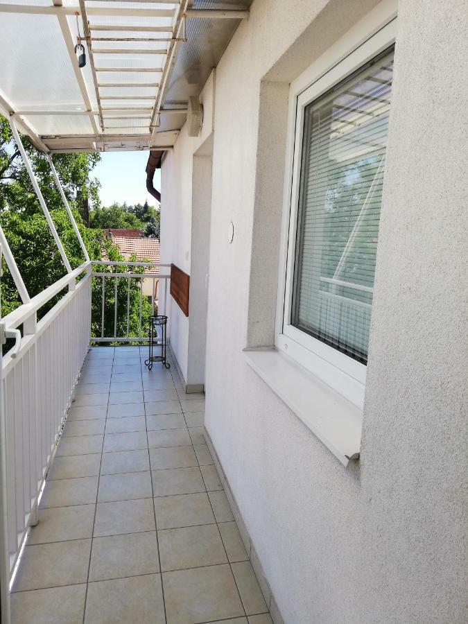 Pension U Kostela Cesky Brod Экстерьер фото
